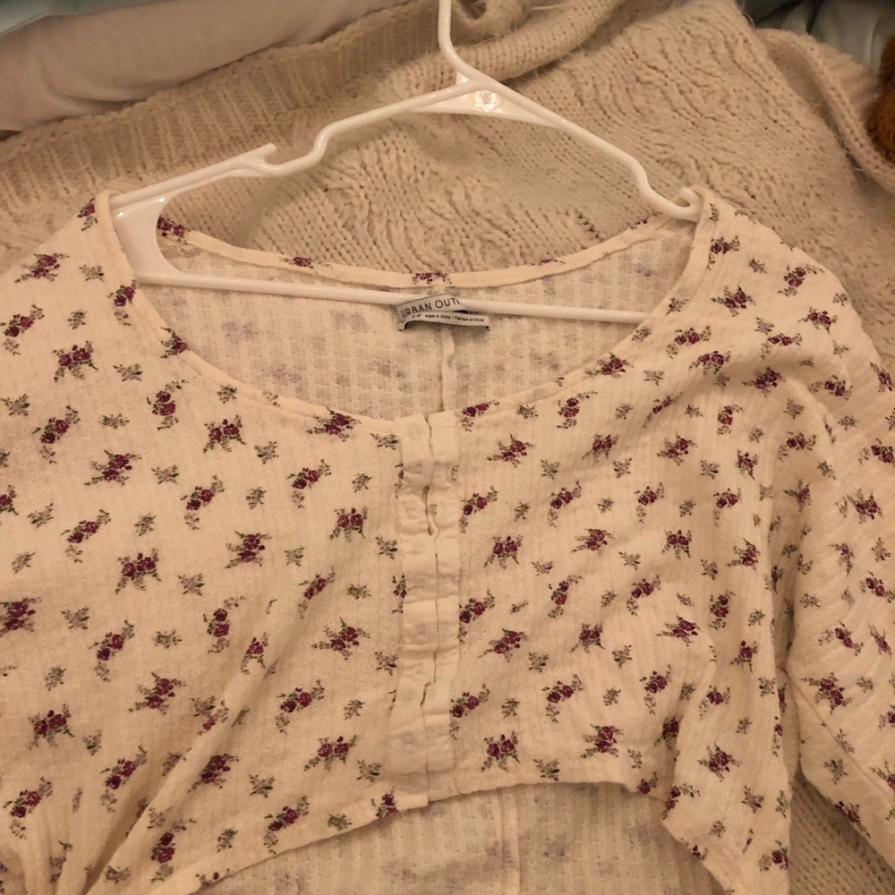 urban floral long sleeve !! - Picture 2 of 5